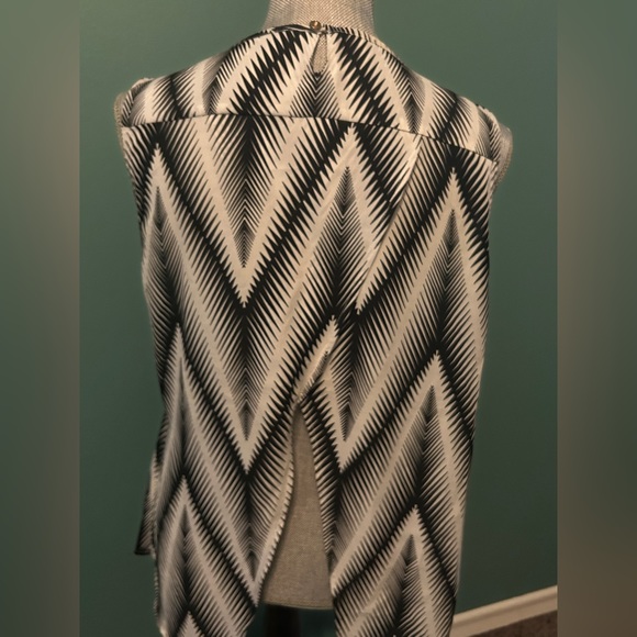 Kardashian Kollection tank top blouse, XL - Picture 2 of 3